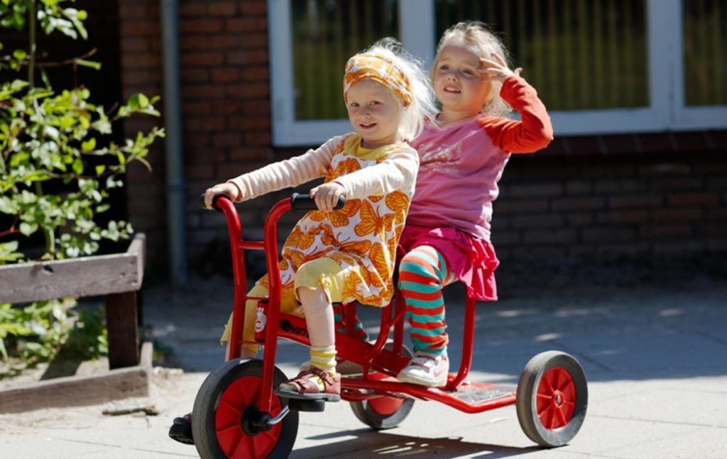 Quelle vom 20.04.2023 https://kinderfahrzeugwelt.de/viking/viking-taxi/